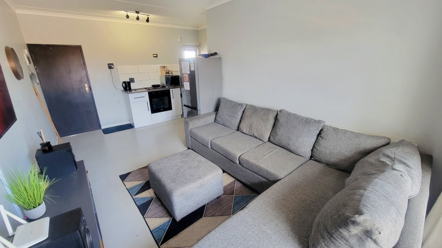 1 Bedroom Property for Sale in The Connifers Western Cape